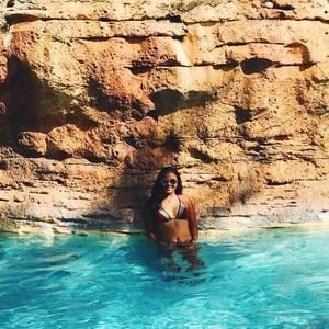 Meet your Posher, Melanie